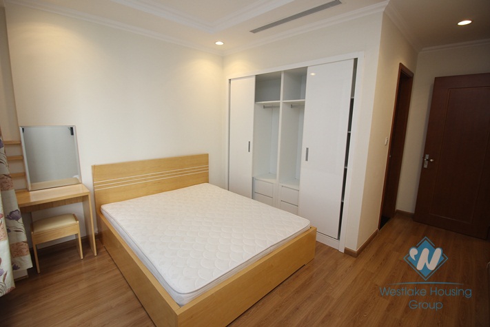 Modern apartment for rent in Vinhome Nguyen Chi Thanh - Dong Da district